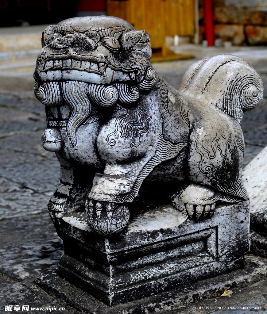 神兽 石狮