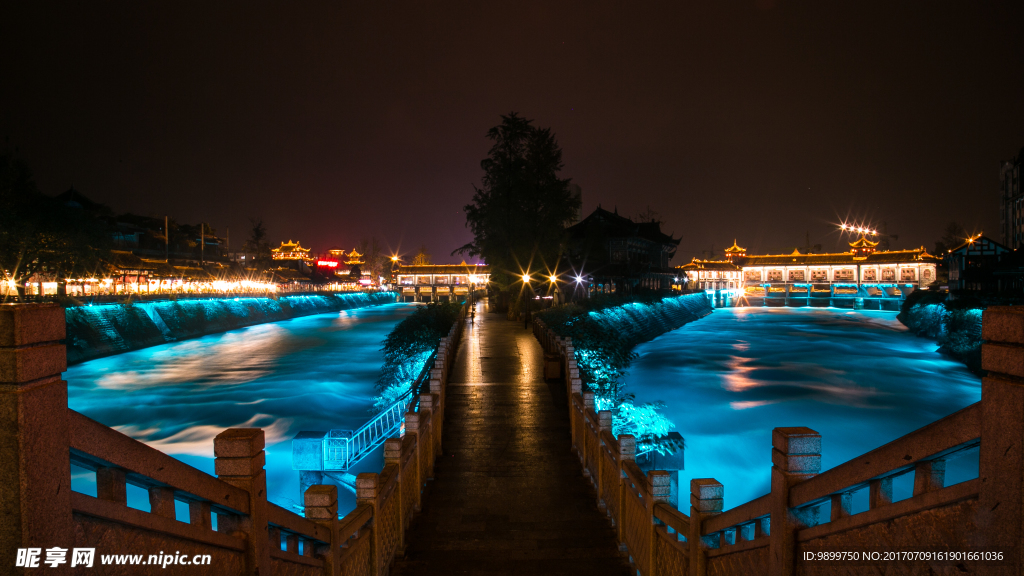 拜水 都江堰市灌县