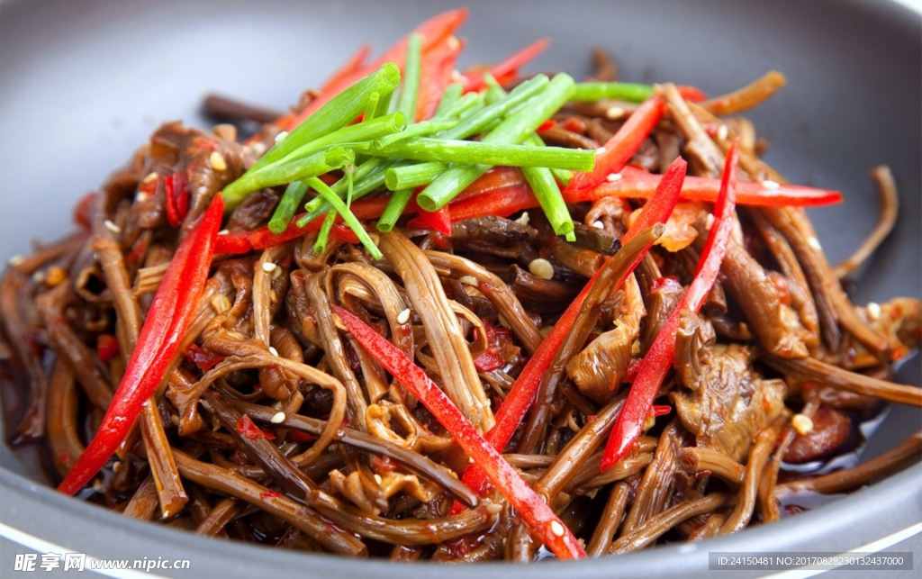 干锅茶树菇美食图片素材