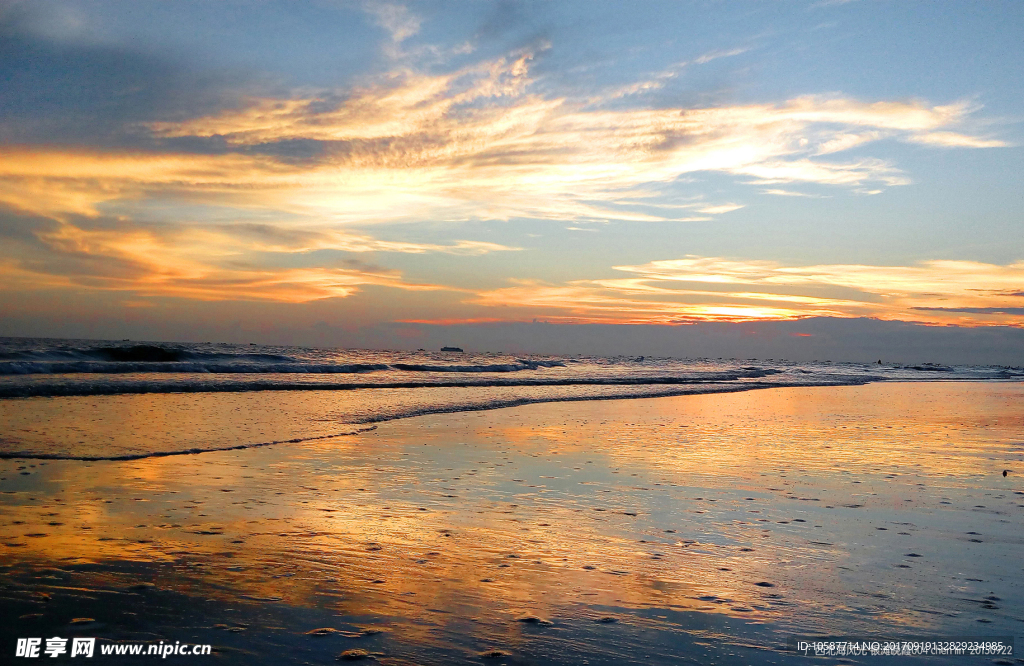 广西北海风光银滩晚霞
