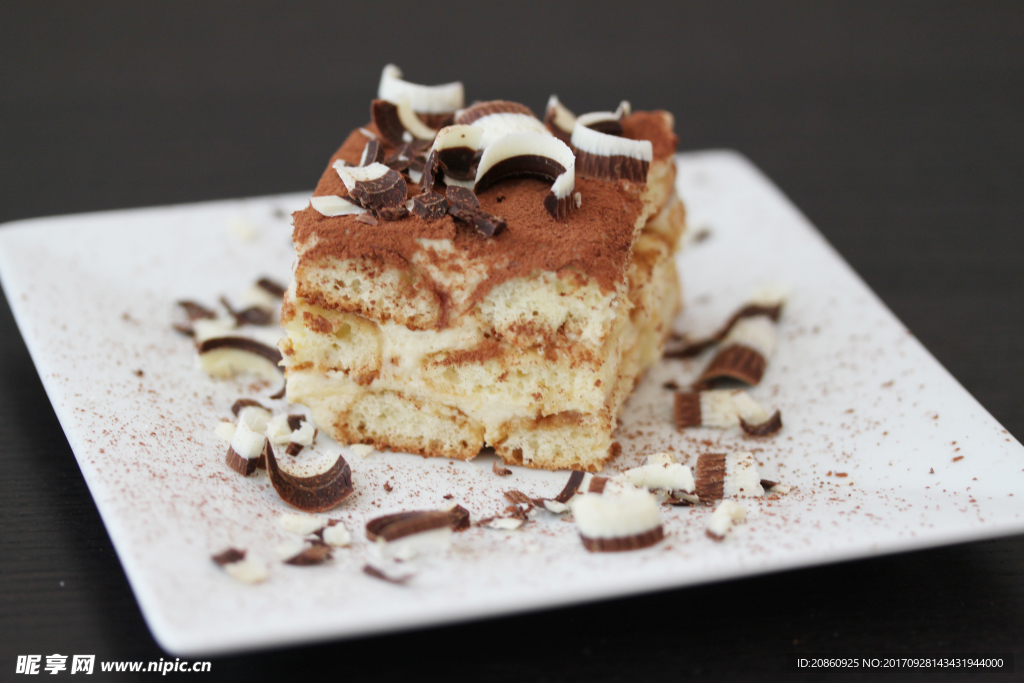 提拉米苏蛋糕图片