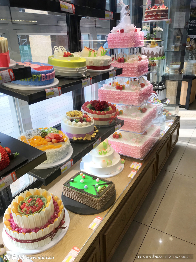 蛋糕橱窗