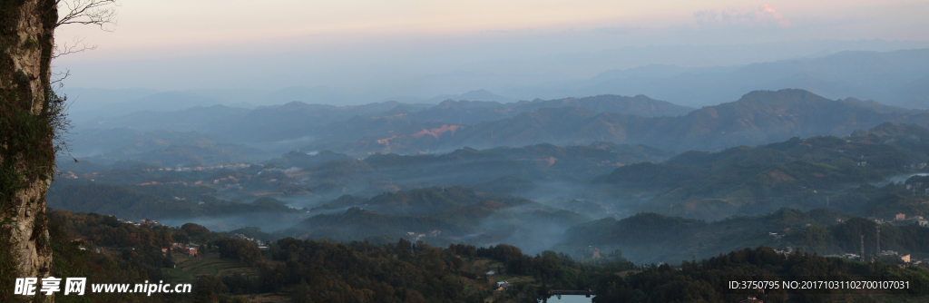 天赐秘境烟云泥凼