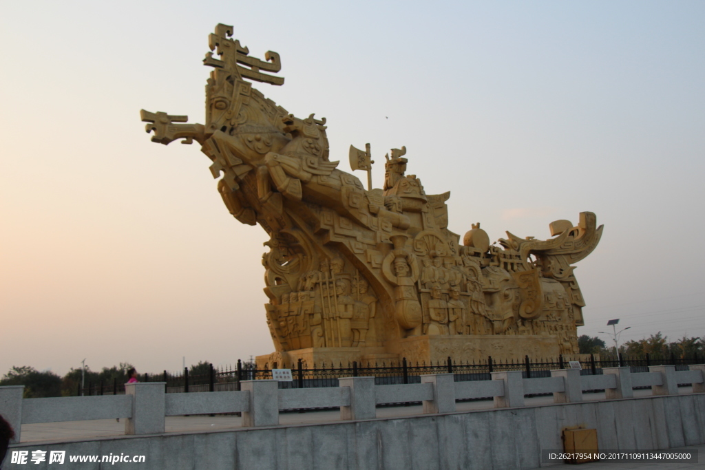 大型雕塑武王伐纣