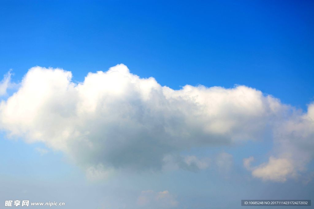 天柱山风景蓝天白云