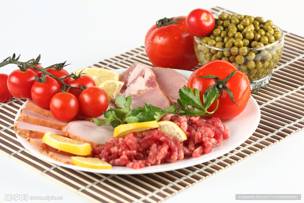 肉类产品火腿蕃茄豌豆