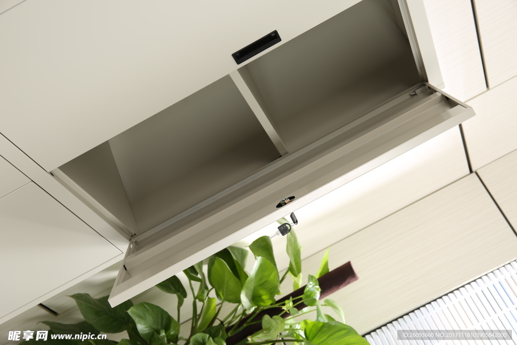 沛瑾家具四门文件柜