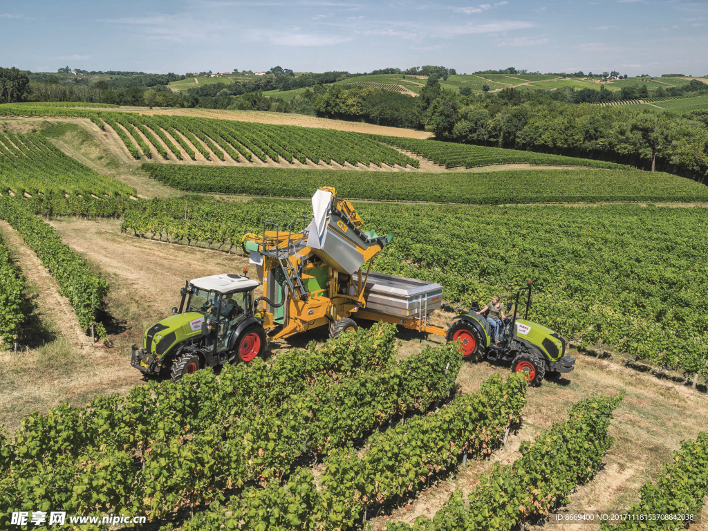 田地农机灌木拖拉机大自然