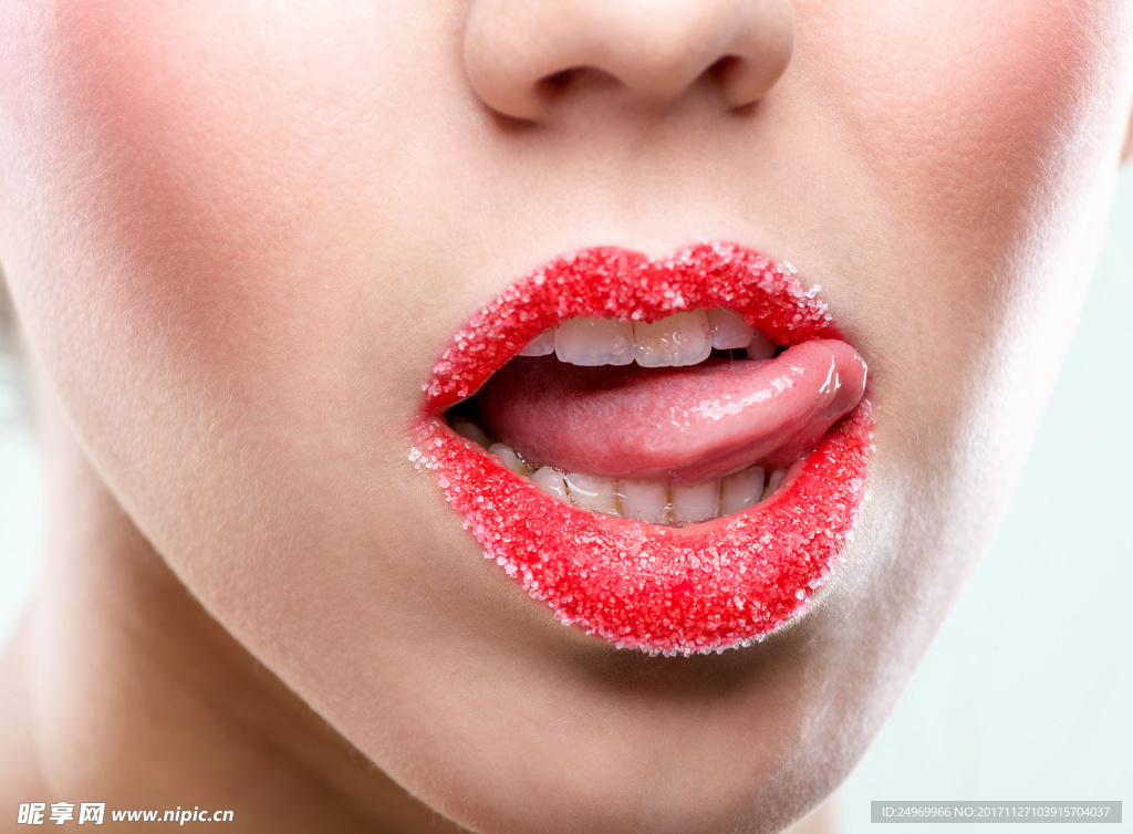 红唇