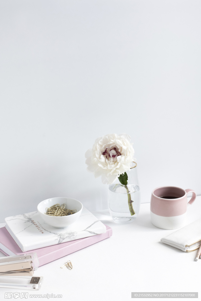 小清新笔记本背景图