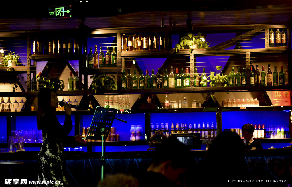 小酒馆室内装修效果