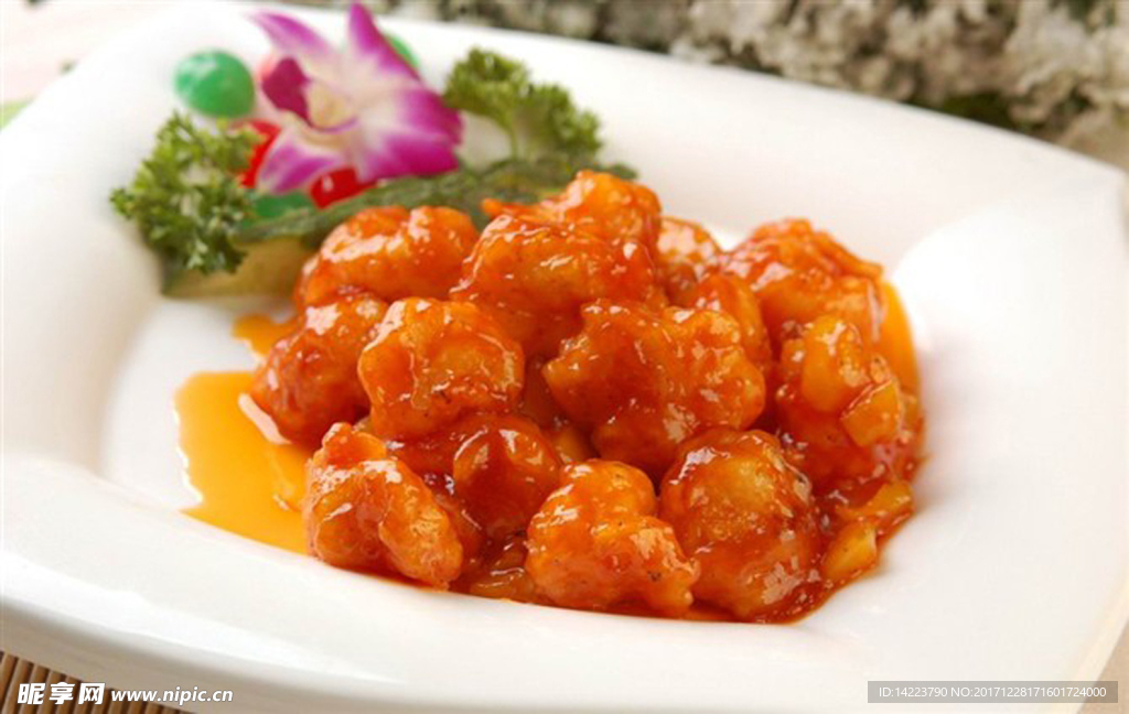 香菠咕噜肉  香甜咕咾肉