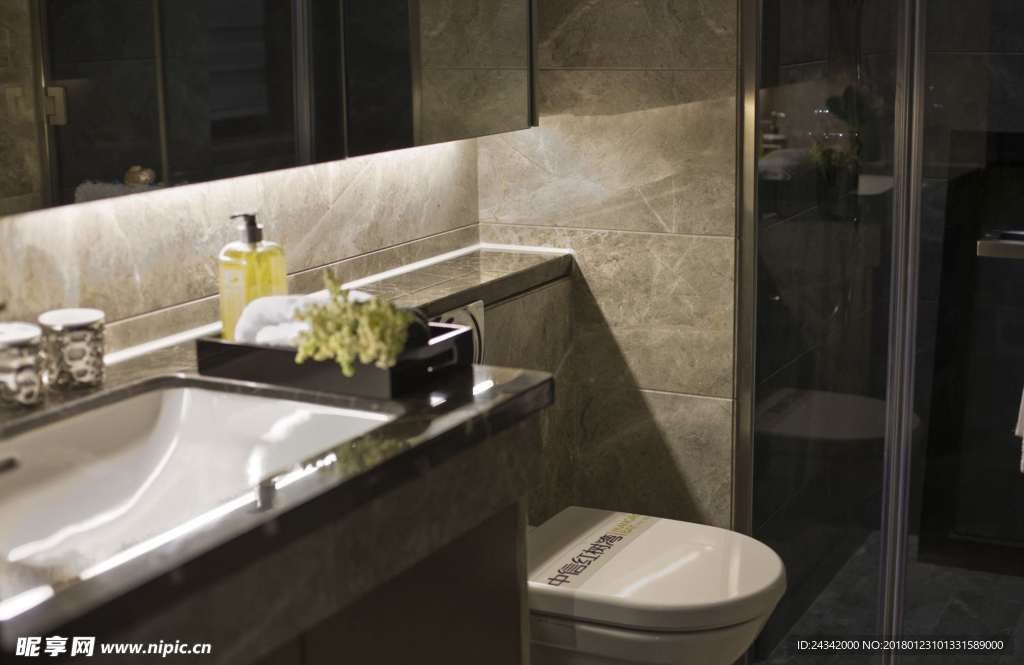 简约风格装饰实景图