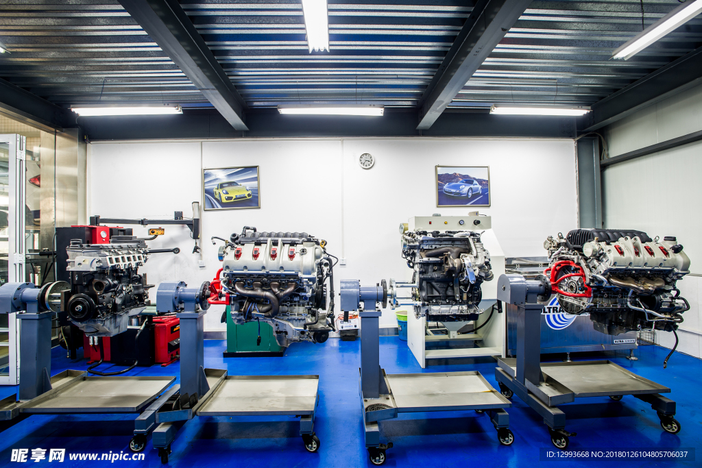 汽车零件发动机