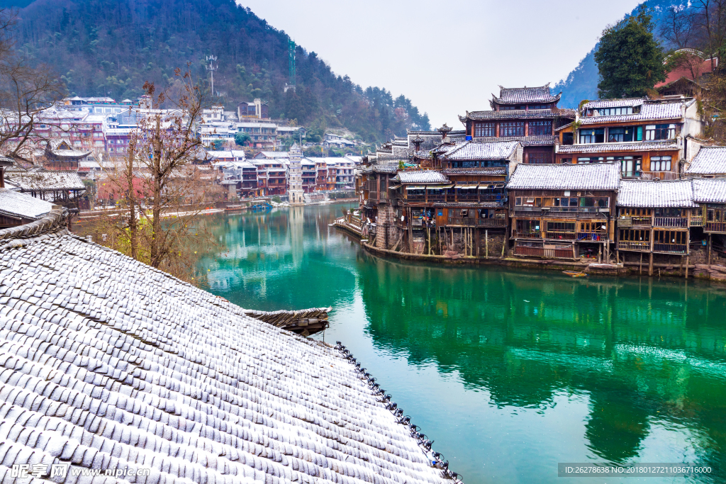 凤凰古城雪景