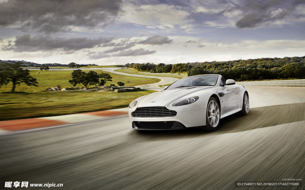 阿斯顿马丁 vantage