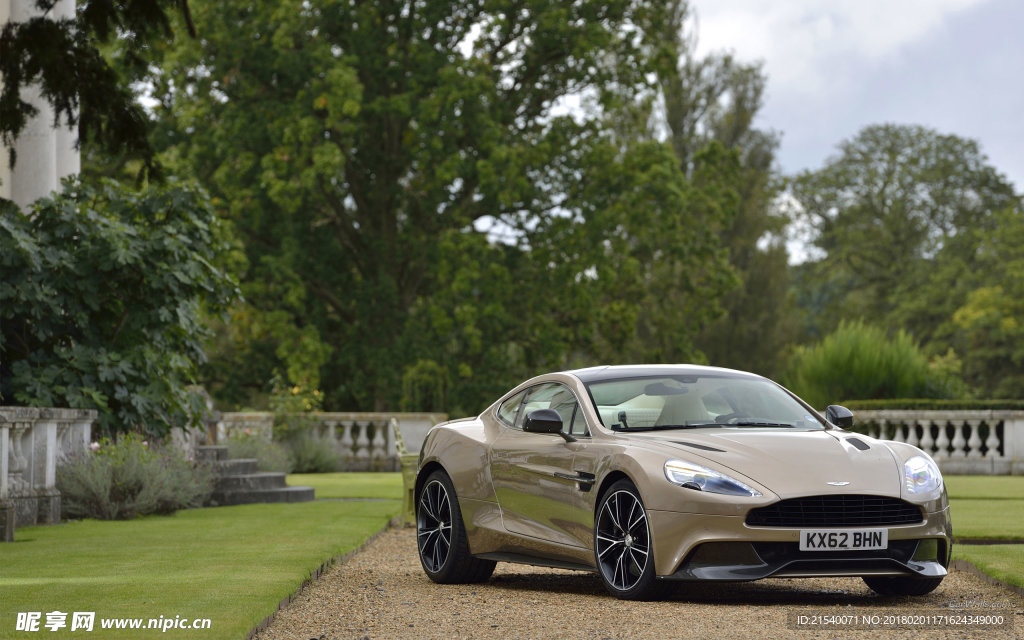 阿斯顿马丁 Vanquish