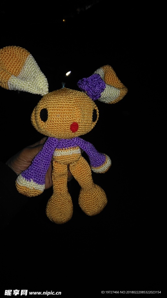 可爱的手工编织兔宝宝