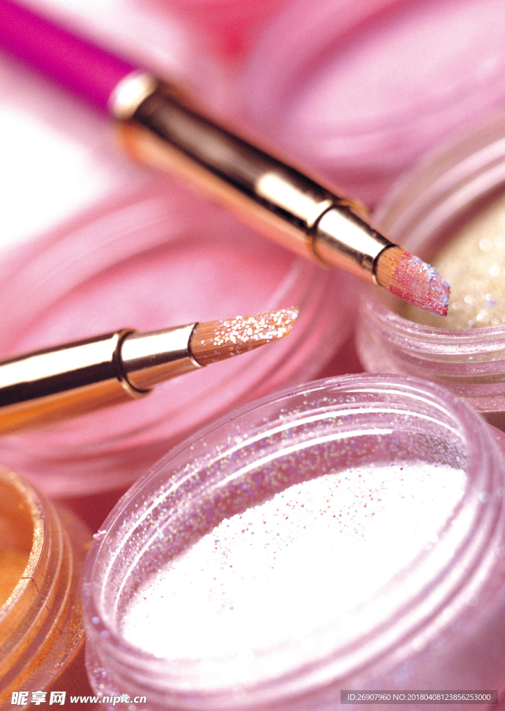 图片素材化妆品 粉 画笔 女性