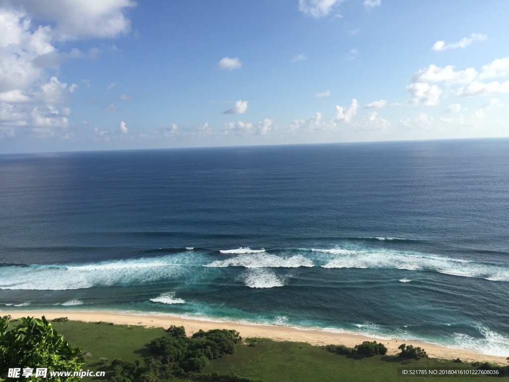 巴厘岛的大海