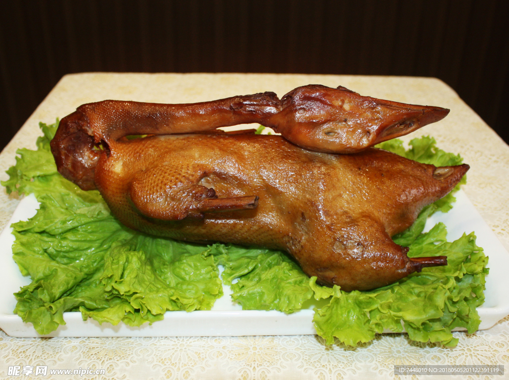 犟老头犟大妈烤鹅