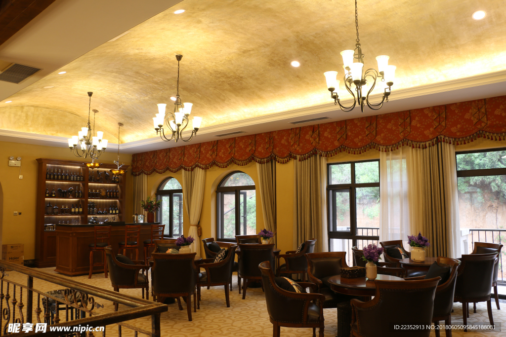 马场  俱乐部 室内 建筑