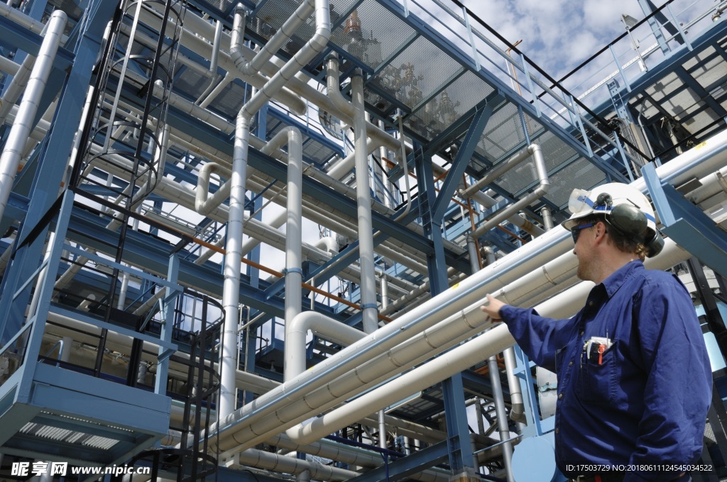 国外 实验室 钢管 场景