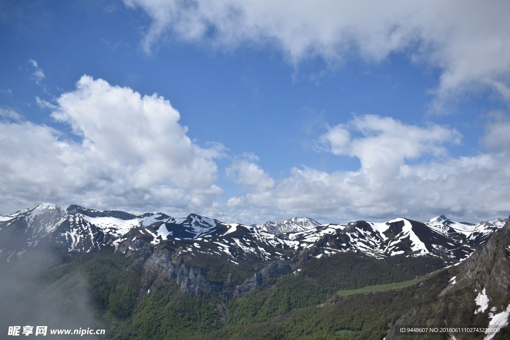 高地山脉景观图片