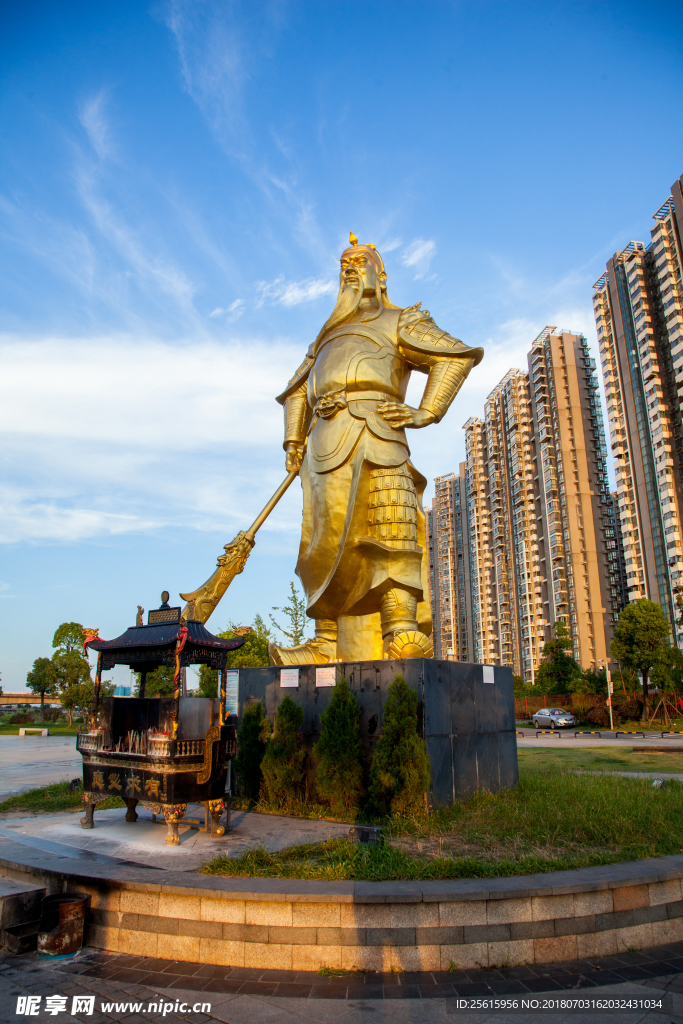 湘江世纪城关公像