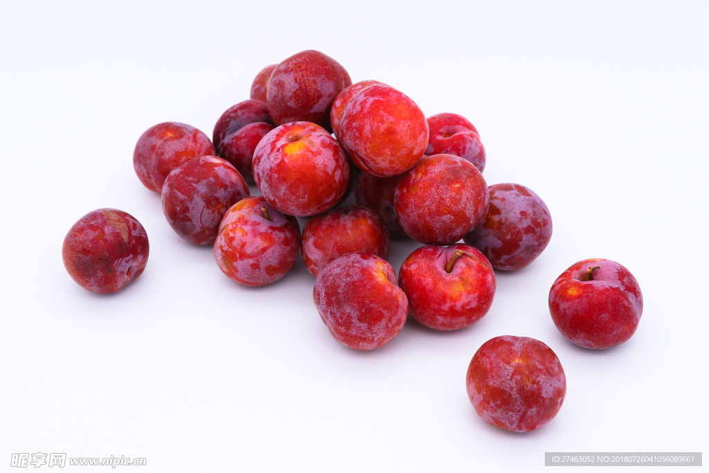 李子高清图片素材