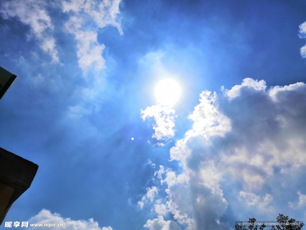 蓝天 太阳 白云  天空 天