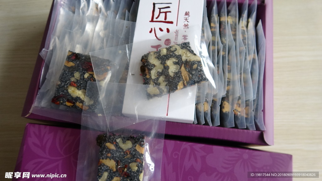 云南满泽阿胶糕图片