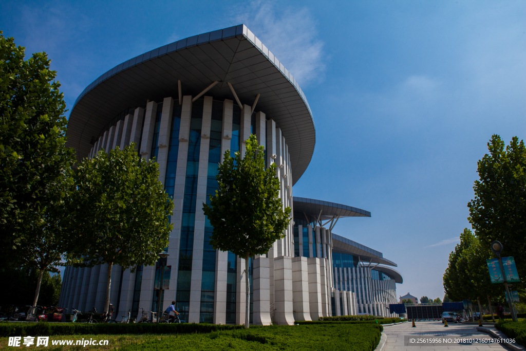 泰安文化艺术中心