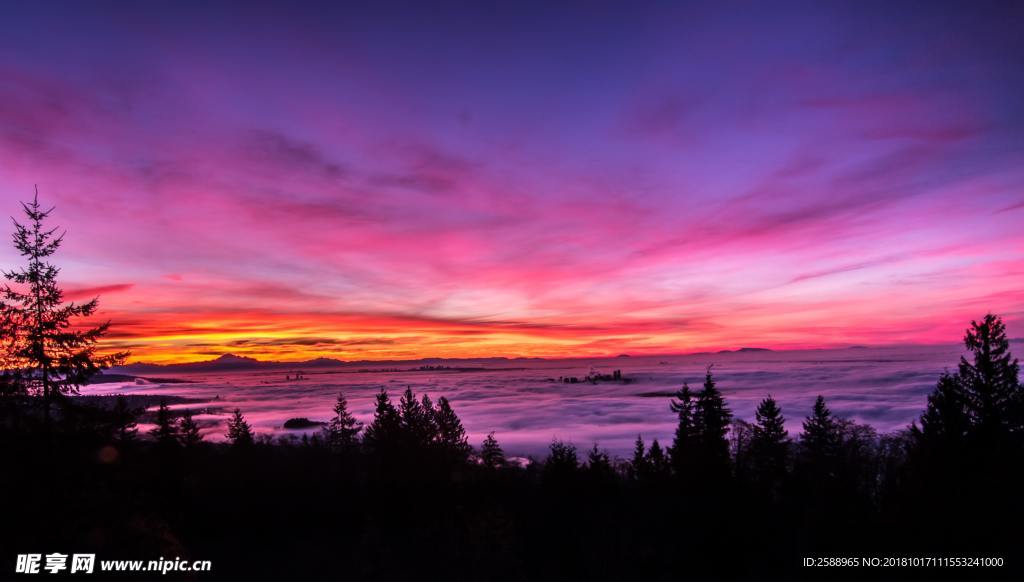 天空 唯美夕阳 云层 云朵