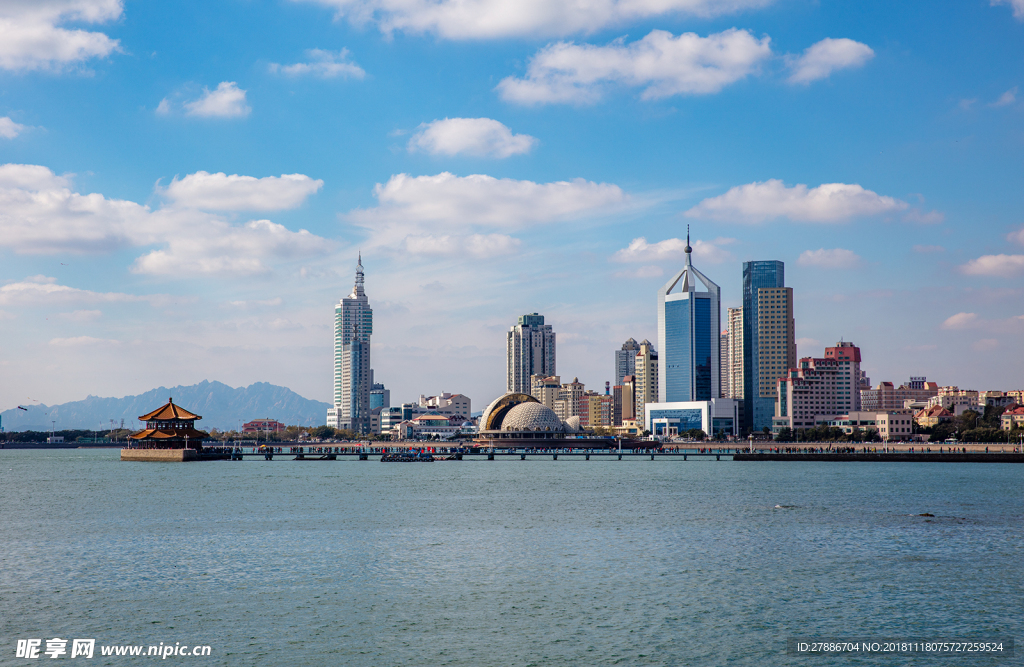 青岛栈桥风光