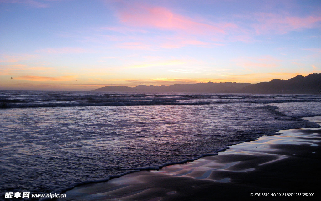 美丽的海边风景图片
