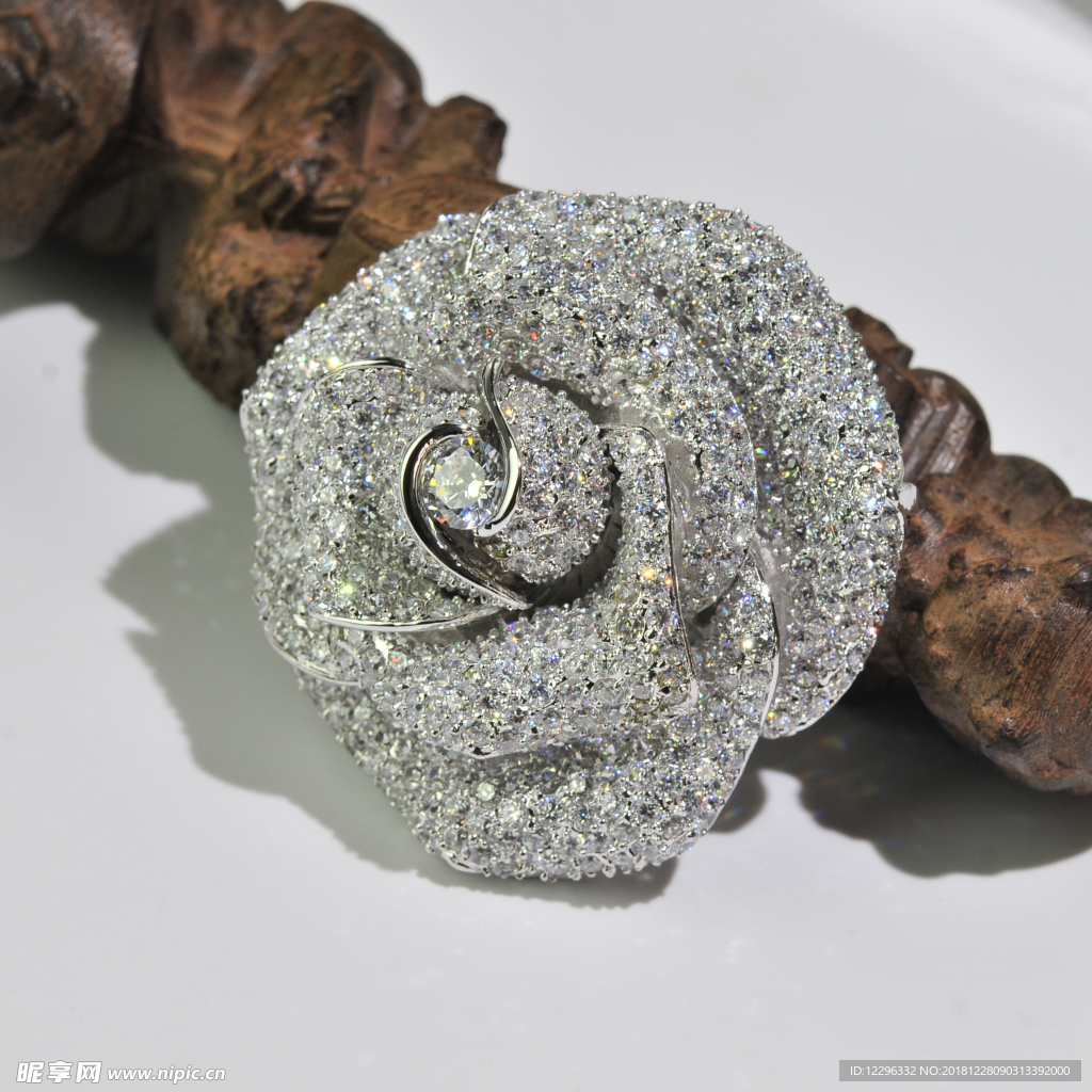 钻石牡丹玫瑰胸针项链吊坠