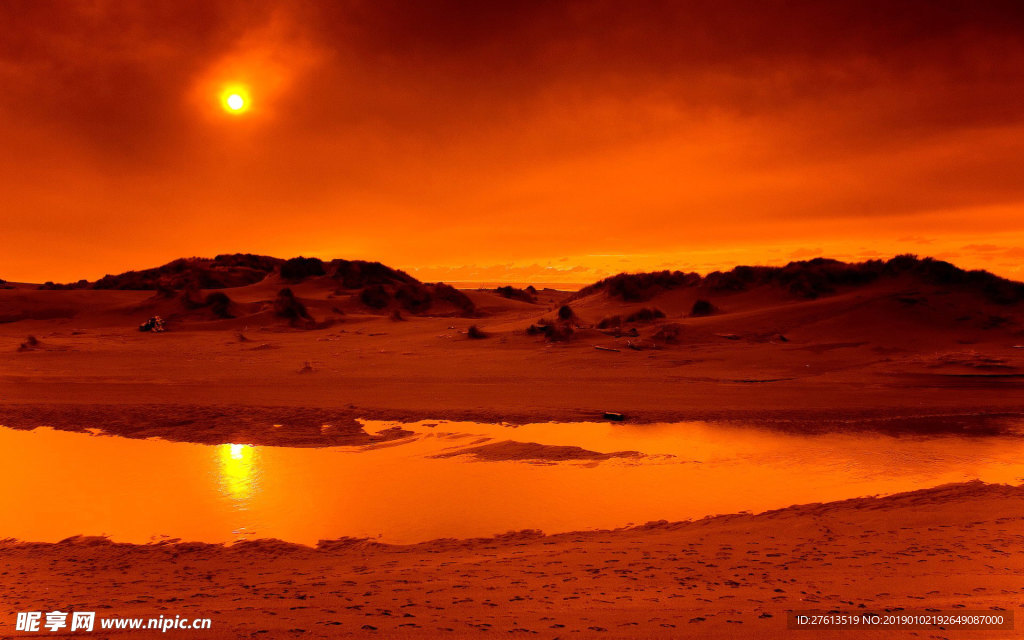 梦幻般的湖泊风景图片