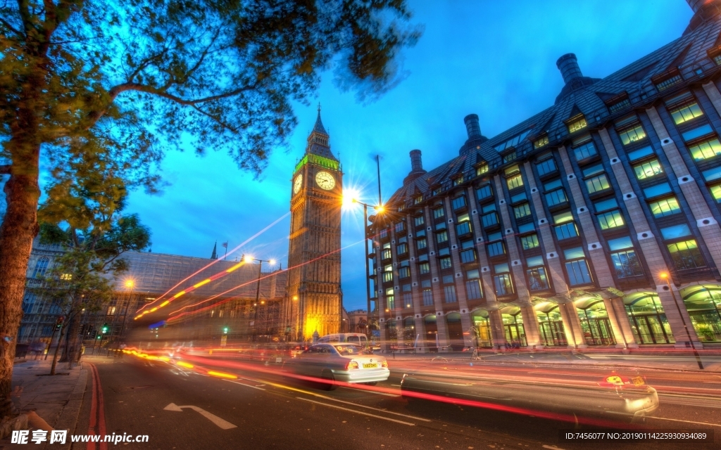 钟楼高清建筑欧式风景画