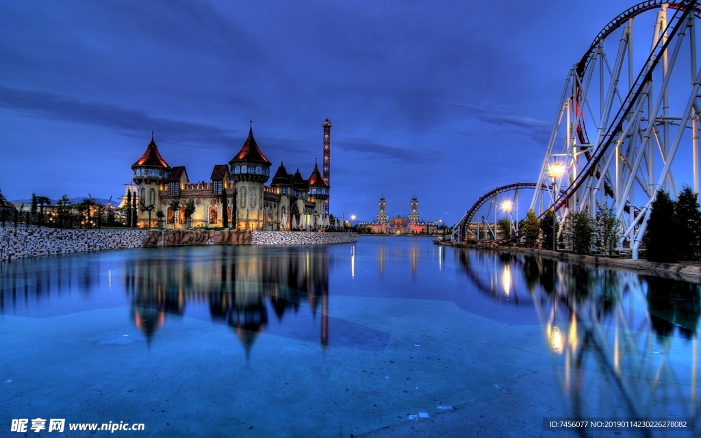 公园湖畔美景风景画