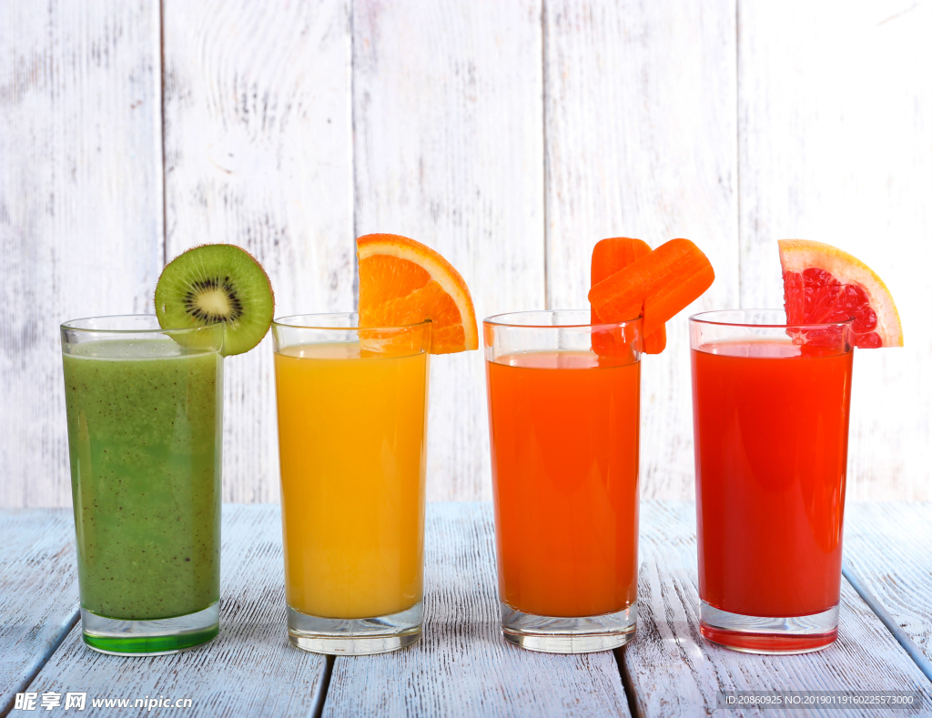 新鲜的蔬菜汁图片