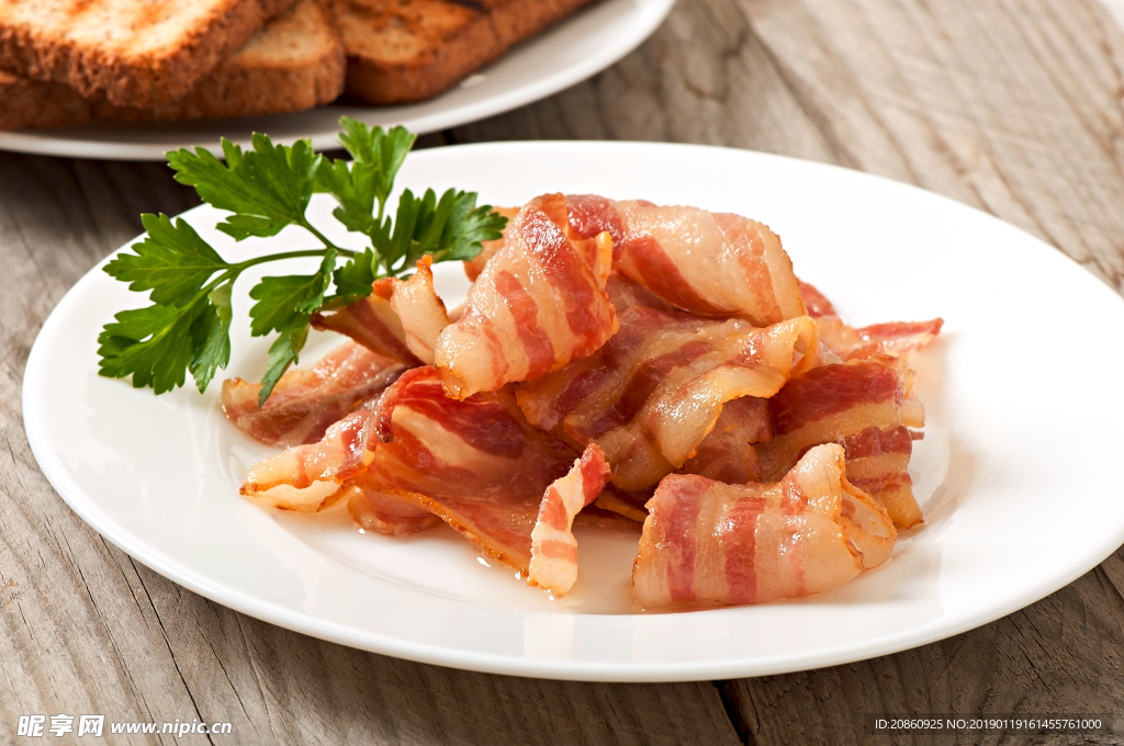 美味的五花肉图片