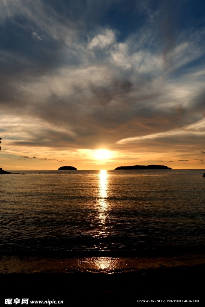 海边的夕阳日落