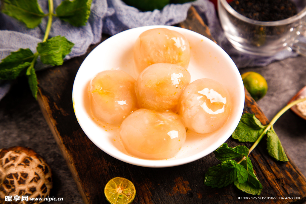 美味的汤圆图片