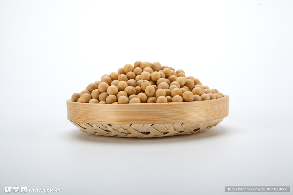 黄豆图片