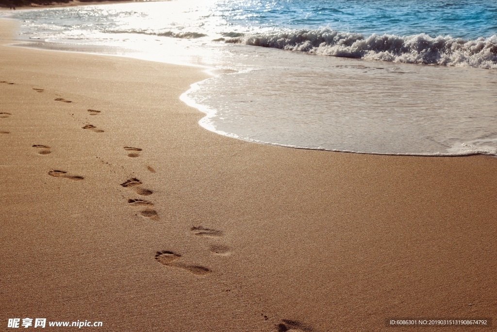 自然风景沙滩脚印背景素材