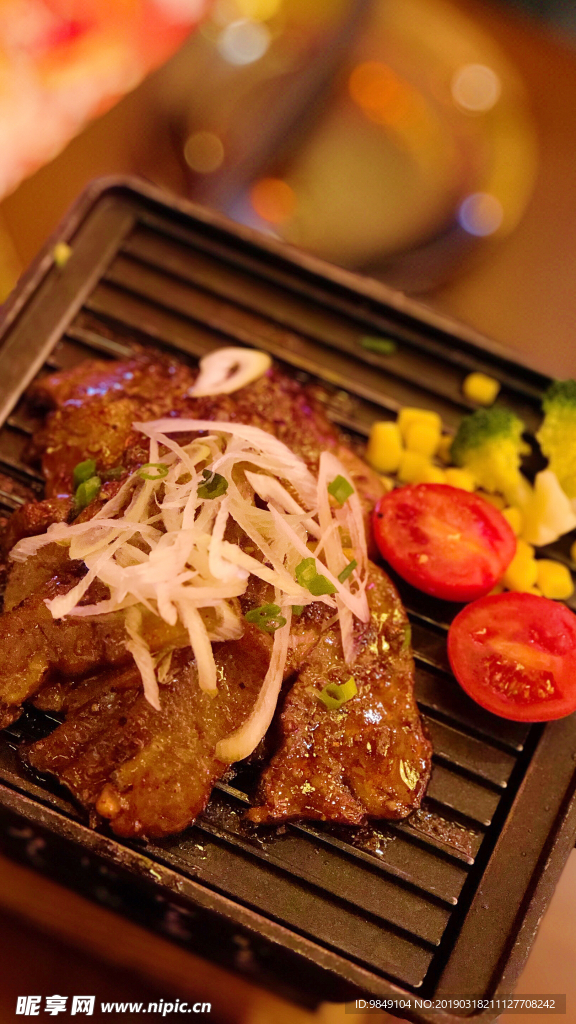 葱烧铁板牛舌日料