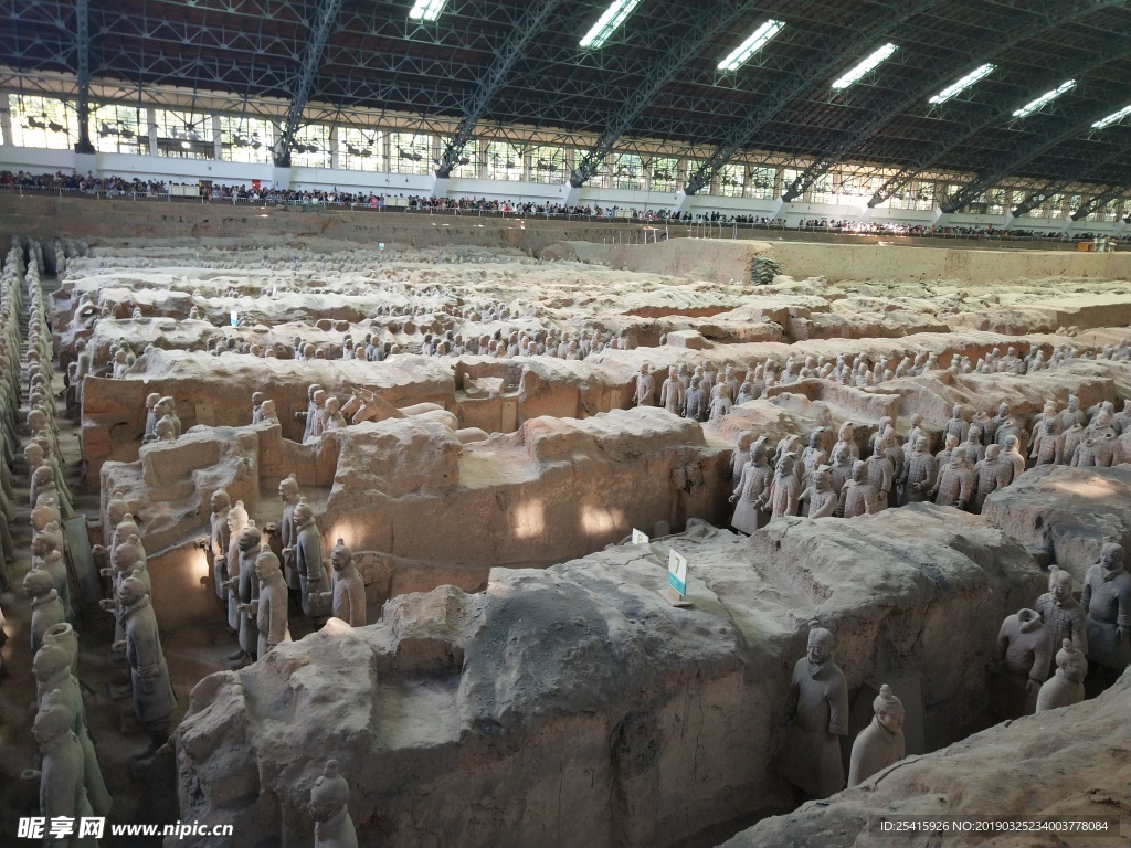 兵马俑俑坑