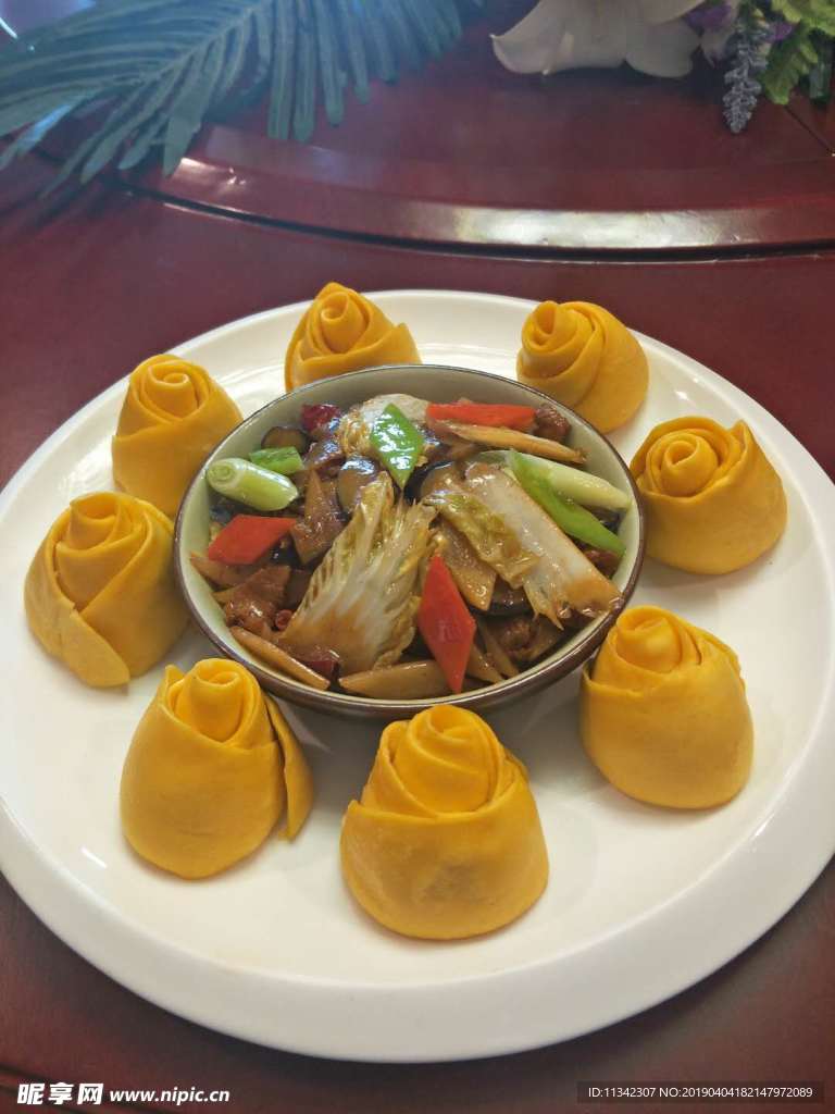 玫瑰卷拼家常菜