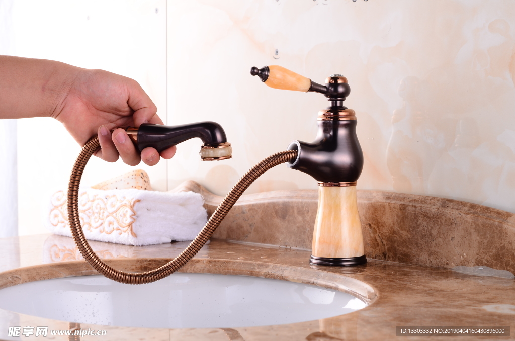 卫浴 龙头 花洒 卫浴图片